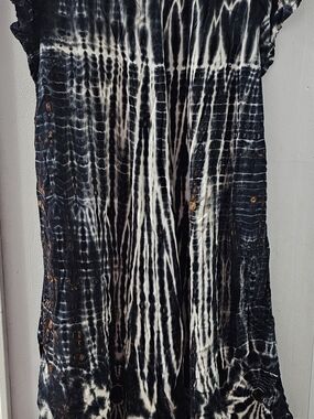 Tucan Tango Black & White Tie-Dye Maxi Dress